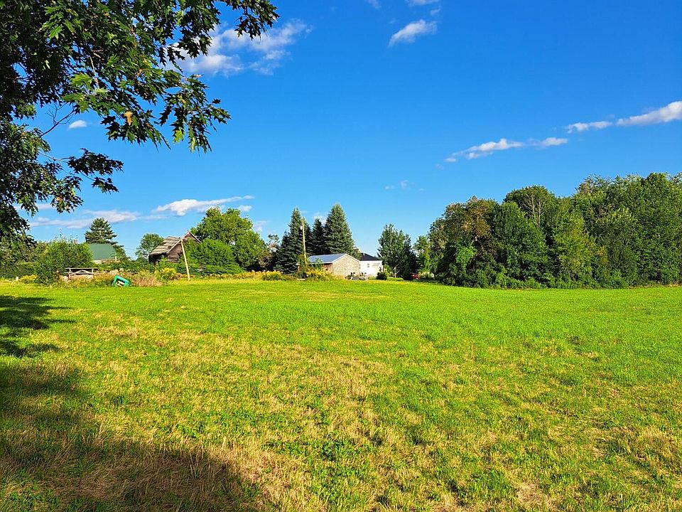 2nd image of 126 Bog Road
