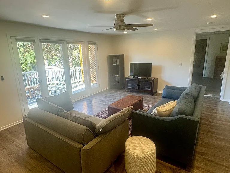 2822 Ben Lomond Dr #B — Photo 12