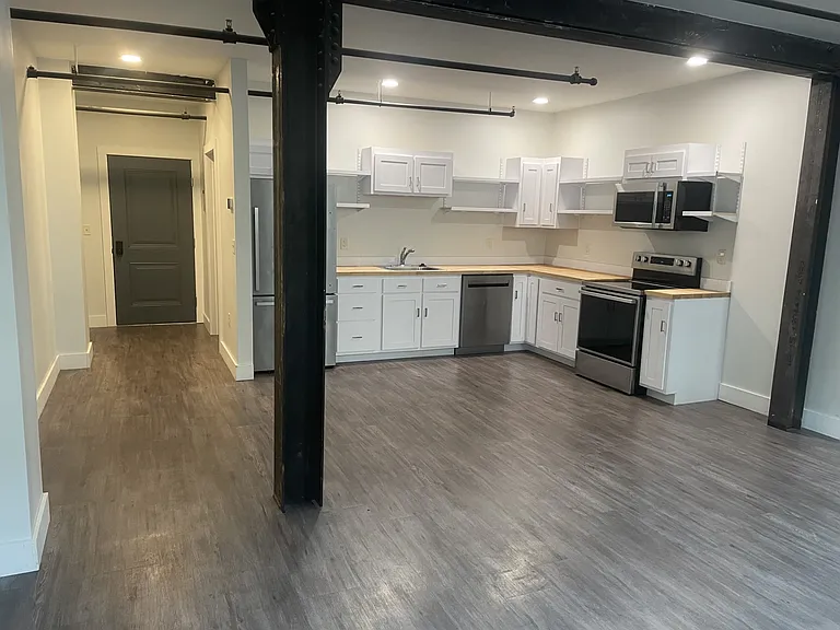 259 J B Wise Pl #203 — Photo 2