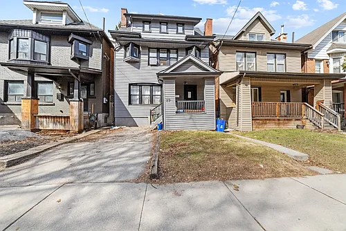 29 Gibson Ave #MAIN FLOOR Photo 1