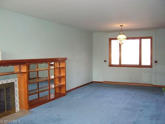 4th image of 356 Rosalind Ave