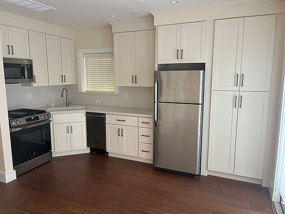3rd image of 275A Wheeler Ave #275A
