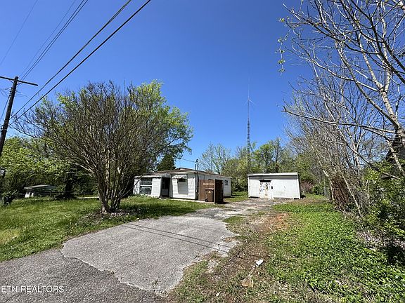 2nd image of 329 Avenue B