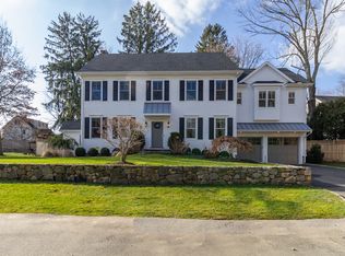 11 Kirock Pl, Westport, CT 06880