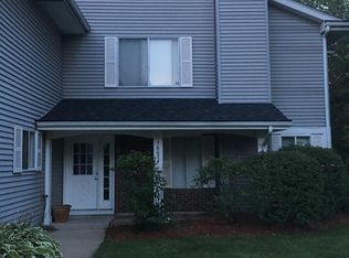 7603 Bristol Ct APT C, Woodridge, IL 60517