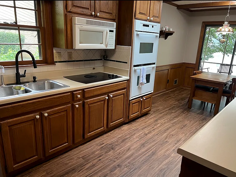 Large prep kitchen