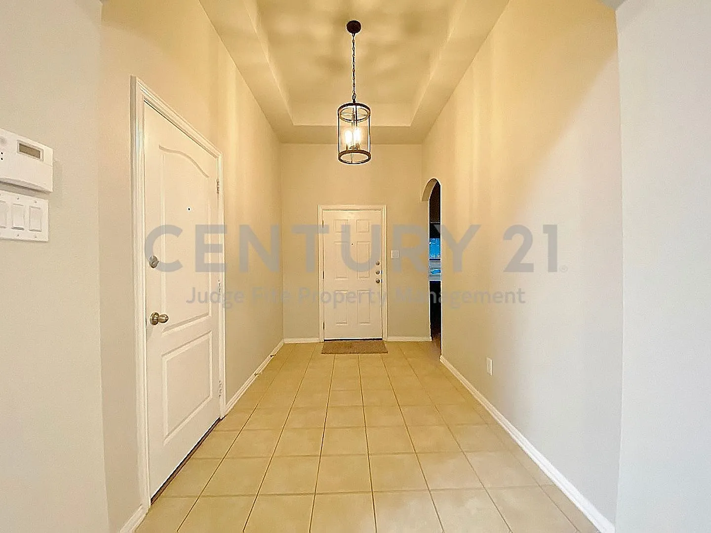 Well Maintained 3/2/2 in Desirable Forest Meadows Community in Denton For Rent! — Photo 3