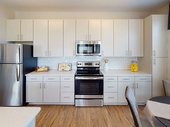 1065 Manhattan Blvd #4401