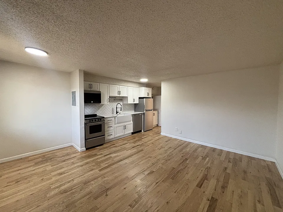333 N Sherman St #204