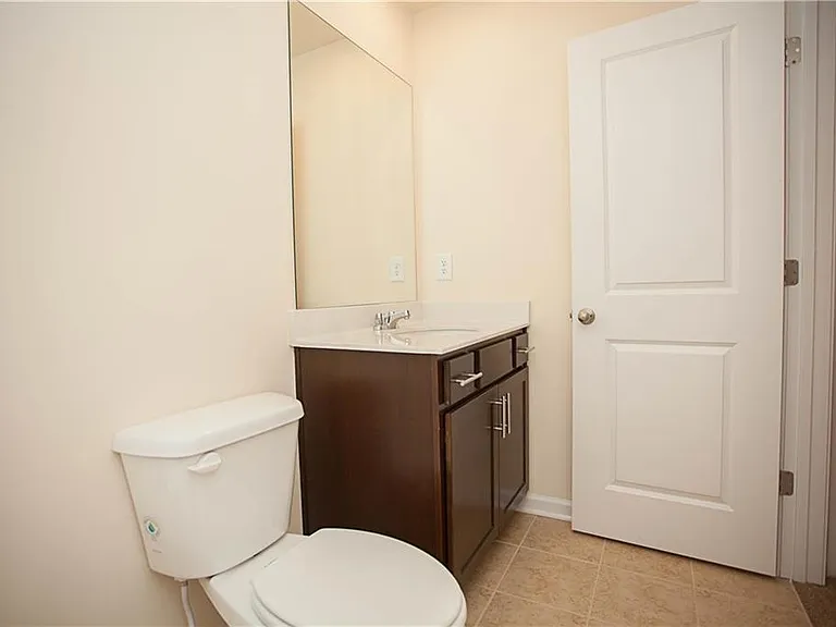 4505 Almanor Cir — Photo 43