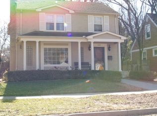 10415 Talbot Ave, Huntington Woods, MI 48070