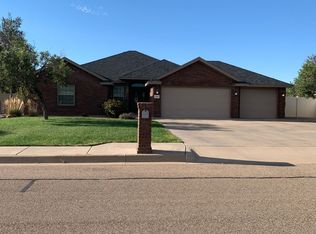 2205 Raintree, Clovis, NM 88101