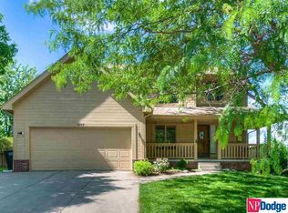 15102 Edna St, Omaha, NE 68138