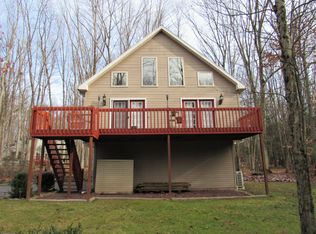 257 Buck Ridge Dr, Drums, PA 18222