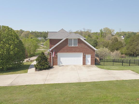 5th image of 1530 Mint Meadows Dr