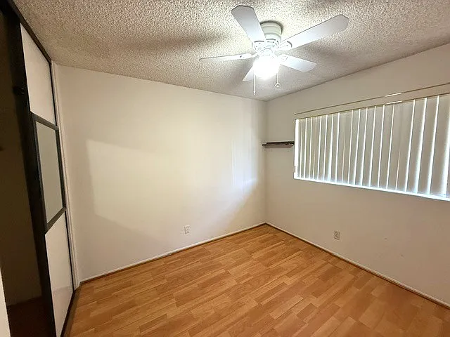 934 W 13th St — Photo 5