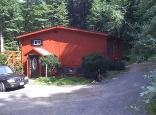 150 Bray Rd, Shelburne Falls, MA 01370