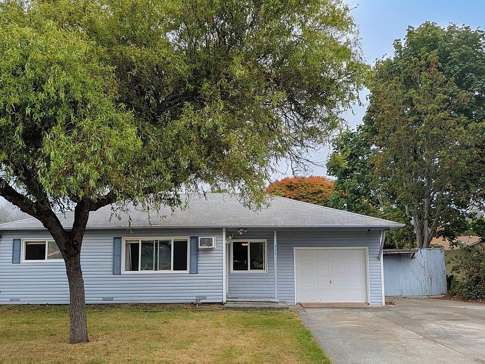 1st image of 324 Spruce Dr