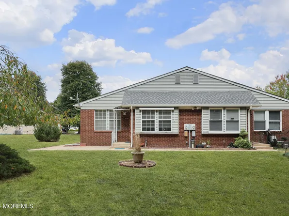 13 Golden Court #C, Whiting, NJ 08759