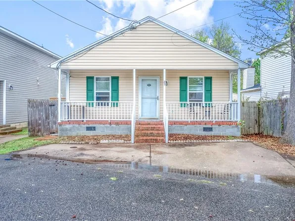 25 Gale Ave, Chesapeake, VA 23323