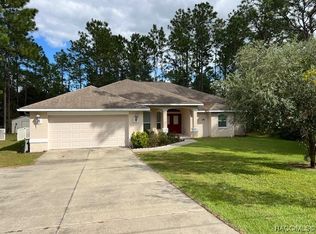 660 N Heathrow Dr, Lecanto, FL 34461