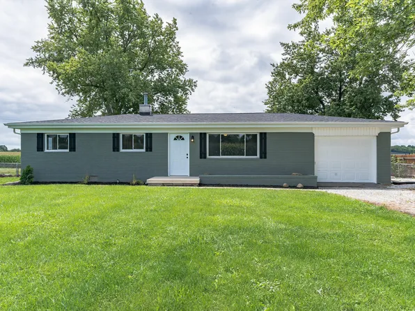 50 Westwood Rd, Fillmore, IN 46128