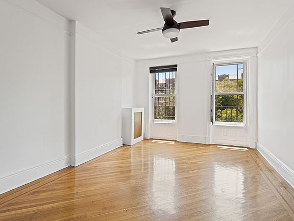 3rd image of 1320 Dean St #3