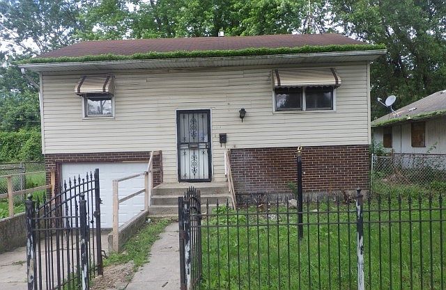 1st image of 13230 S Saint Lawrence Ave