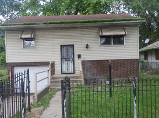 13230 S Saint Lawrence Ave, Chicago, IL 60827