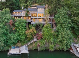 2236 Summit Ct, Lake Oswego, OR 97034