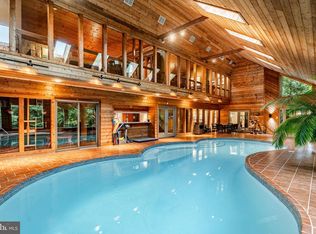 7 Bittersweet Dr, West Chester, PA 19382