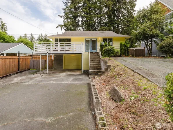 3234 Rocky Point Road NW, Bremerton, WA 98312