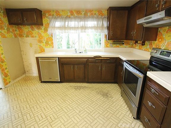 2nd image of 13411 Milan St