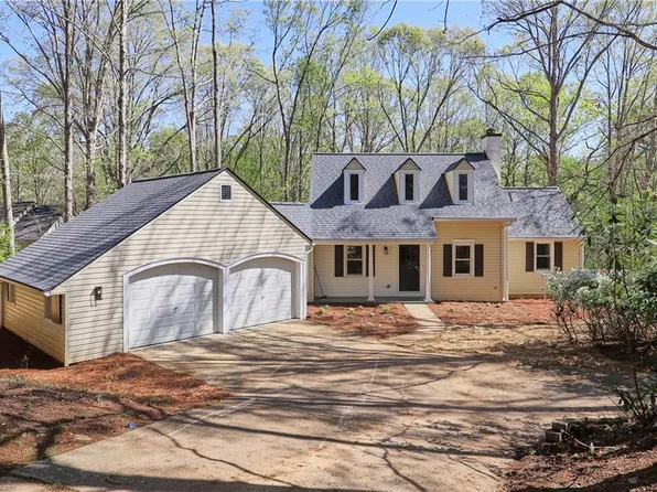 3004 Big Tree Rd, Gainesville, GA 30501