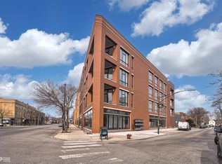 3114 N Ridgeway Ave #309, Chicago, IL 60618