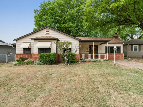 1717 N 7th St, Arkansas City, KS 67005