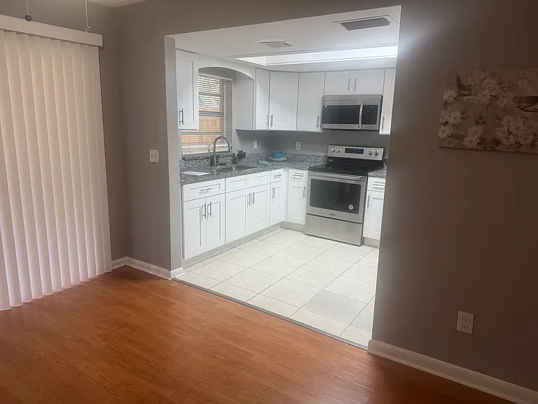5156 Tennis Court Cir — Photo 6
