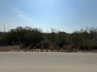 402 Oriole Ave, Zapata, TX 78076