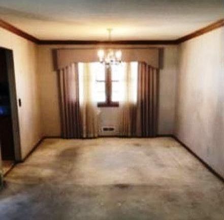 3rd image of 2808 Highland Dr