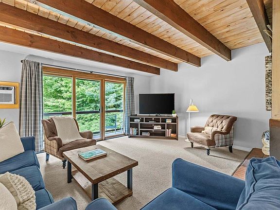 3rd image of 277 Topnotch Drive #462