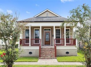 1925 6th St, New Orleans, LA 70115