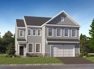 16 Turgyan Dr, Bordentown, NJ 08505