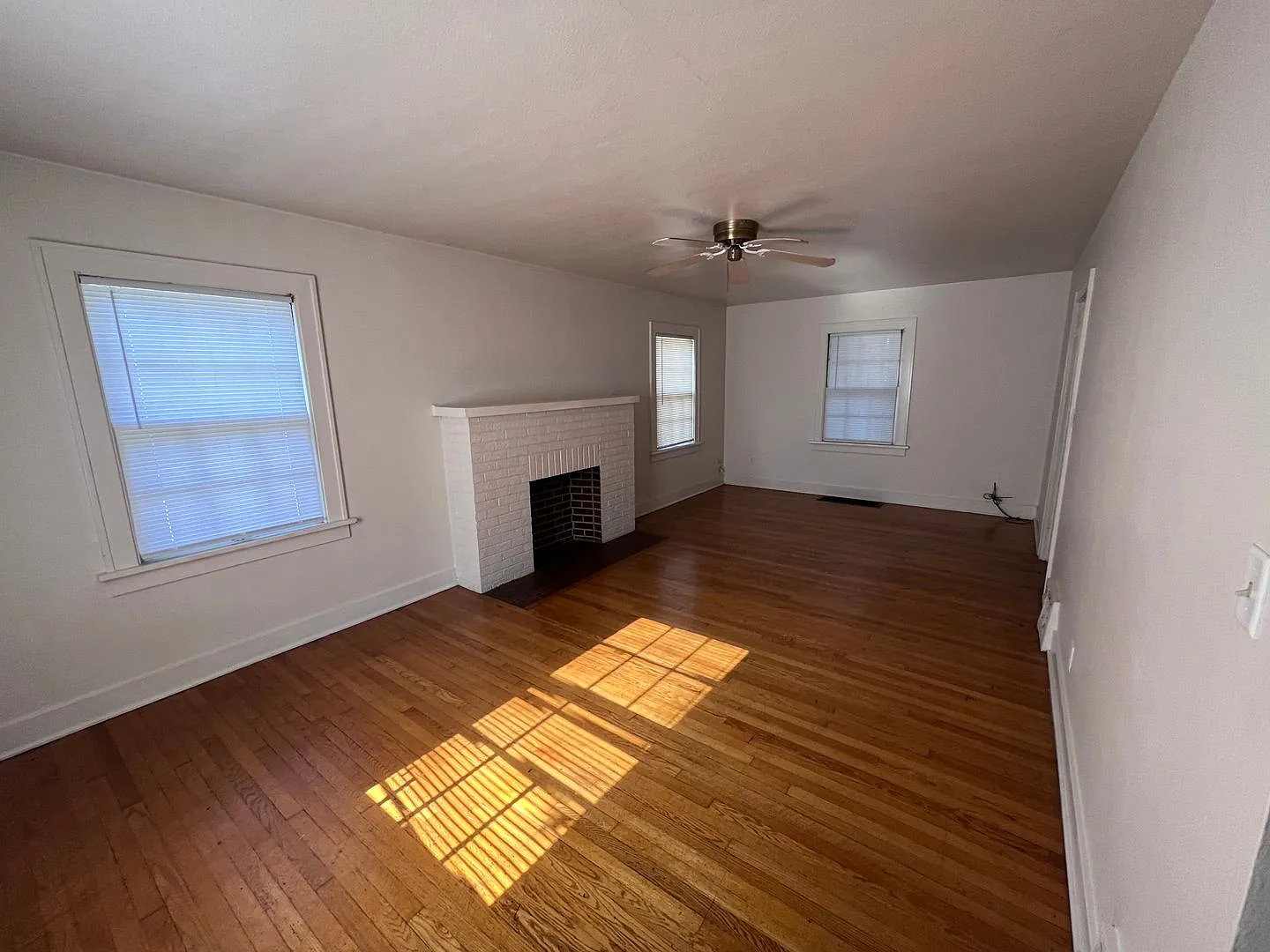 3 Bedroom House On Grant! — Photo 2