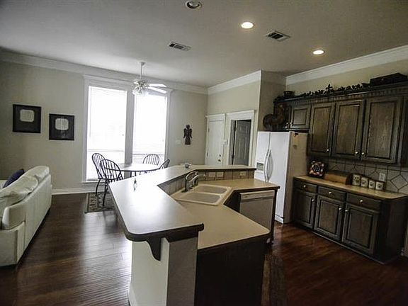 5th image of 7520 Gleneagles Way