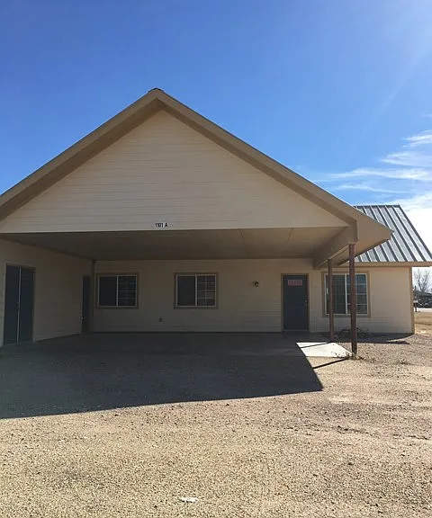 1103-A SW 2nd St #A — Photo 1