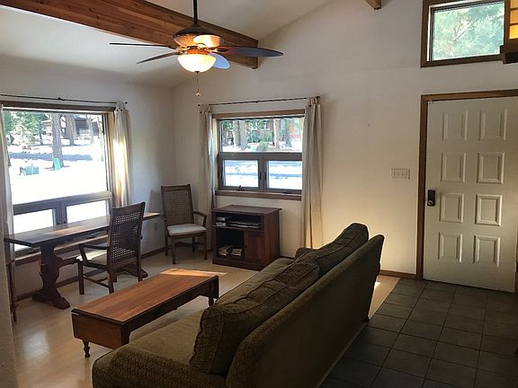 4th image of 20 Evergreen Cir