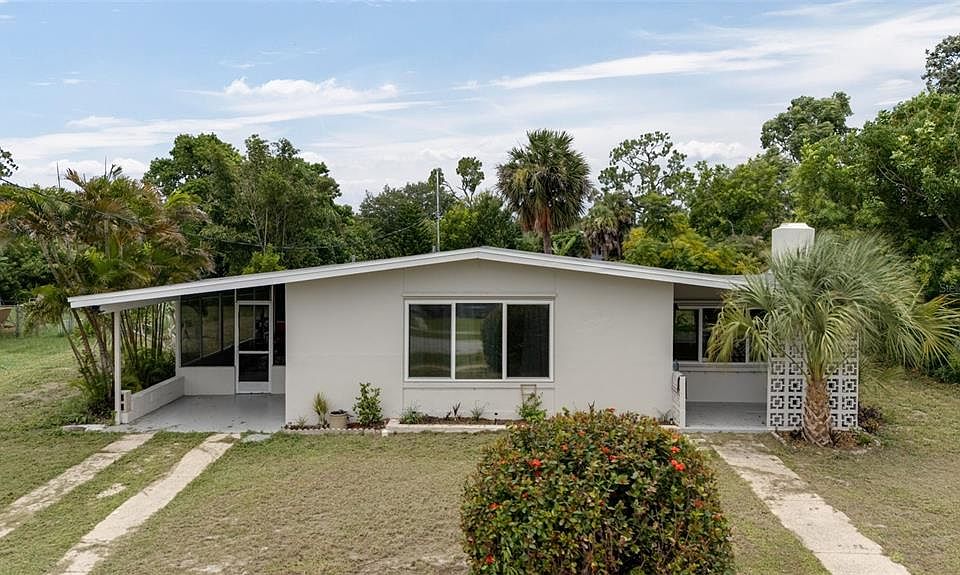1st image of 3213 Normandy Dr
