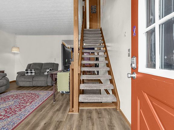 3rd image of 8194 Newark Ave #20A