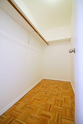 3rd image of 175 W 90th St APT 18K