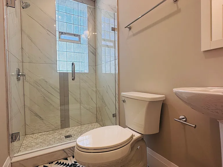 4841-43 S Langley Ave #1N — Photo 10